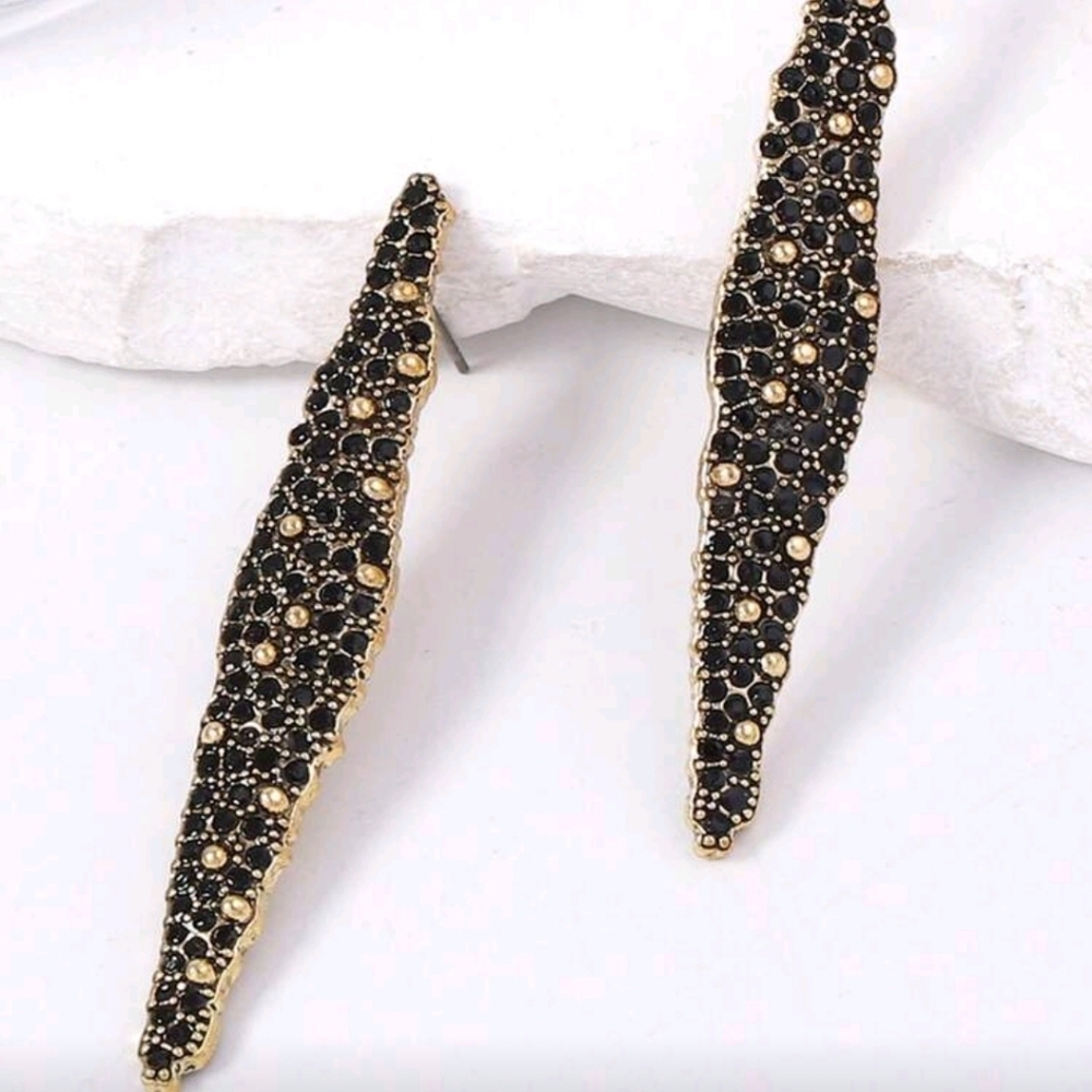 Geometric linear rhinestone stud earrings; NWOT